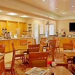 Best Windsor Inn 